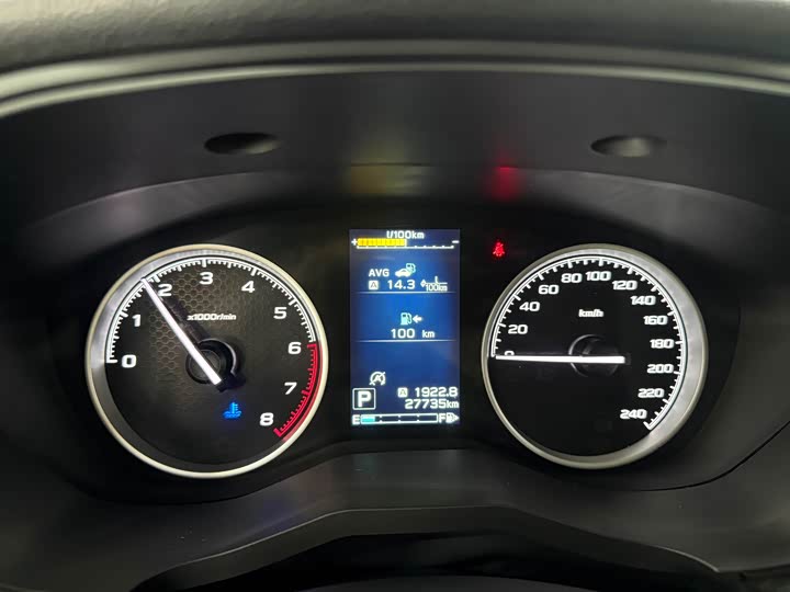 Фото 9 - Subaru Forester