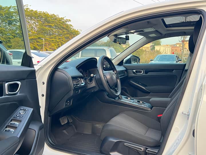 Фото 4 - Honda Integra