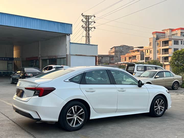 Фото 7 - Honda Integra