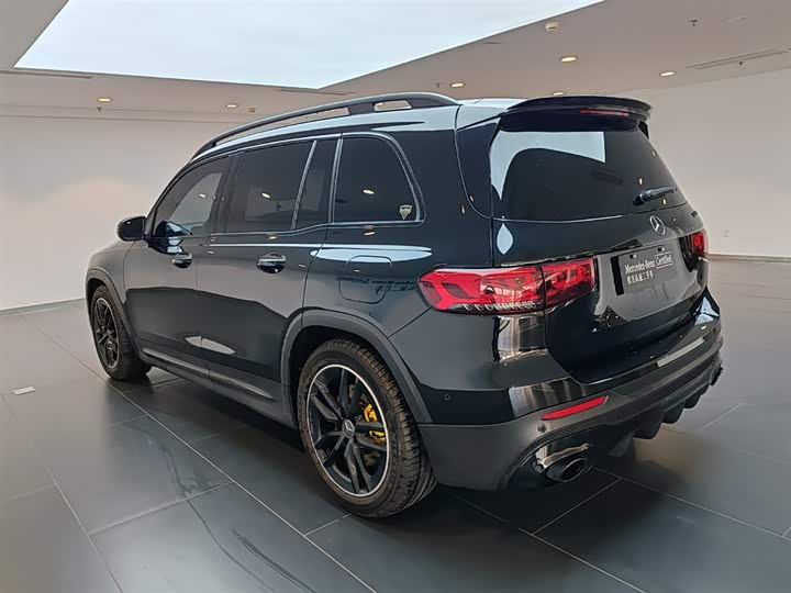 Фото 6 - Mercedes-Benz GLB-Class AMG