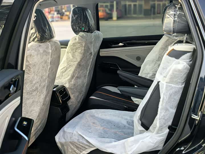 Фото 8 - Volkswagen ID.6 Crozz