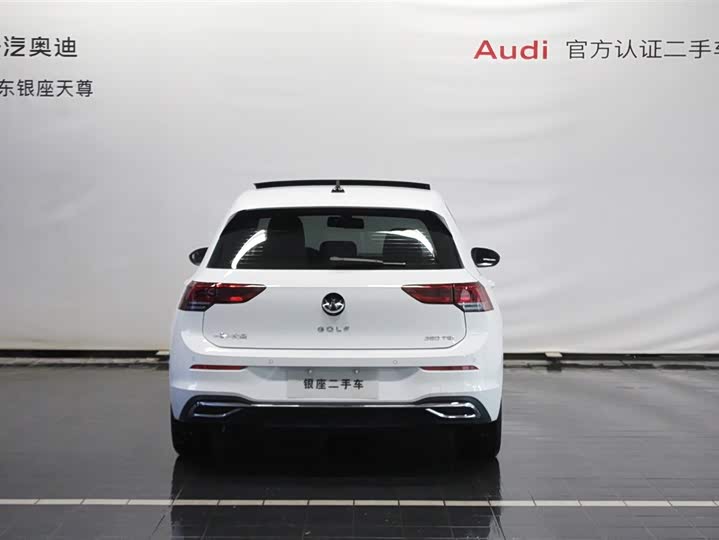 Фото 6 - Volkswagen Golf