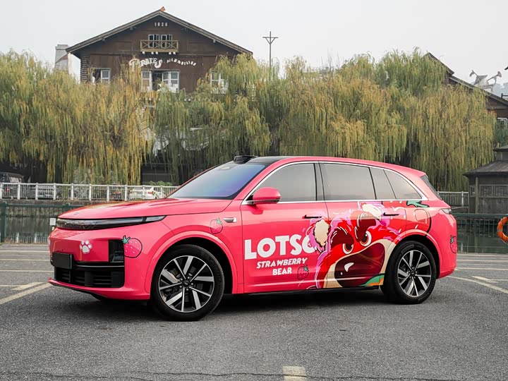 Photo 1 - LiXiang L7