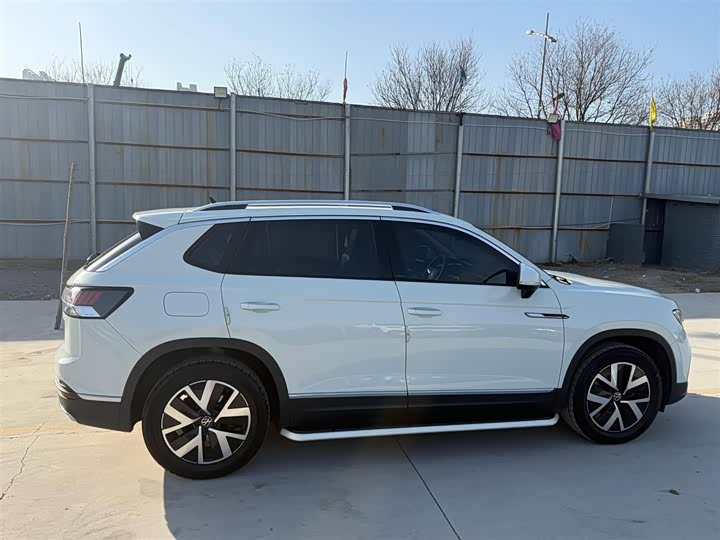 Фото 2 - Volkswagen Tayron