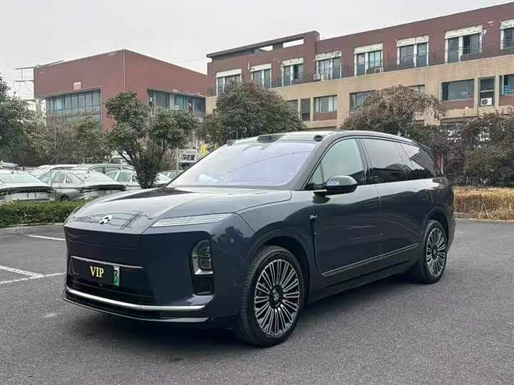 Фото 1 - Nio ES8