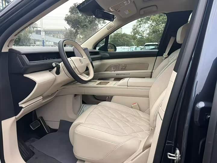 Фото 5 - Nio ES8