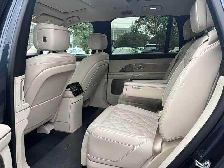 Фото 6 - Nio ES8