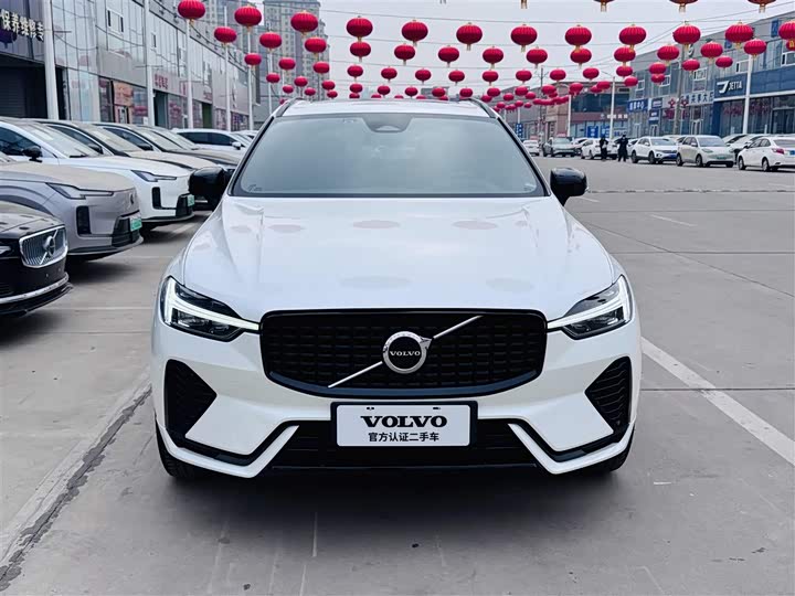 Фото 2 - Volvo XC60