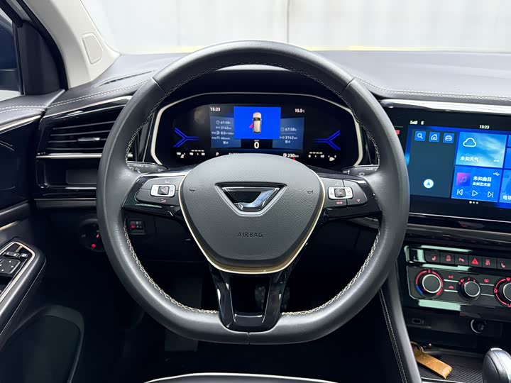 Фото 8 - Jetta VS7