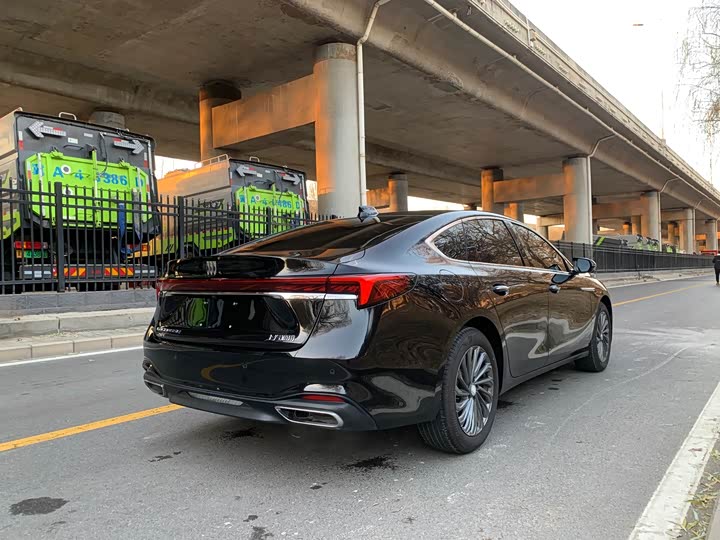 Фото 5 - Buick LaCrosse