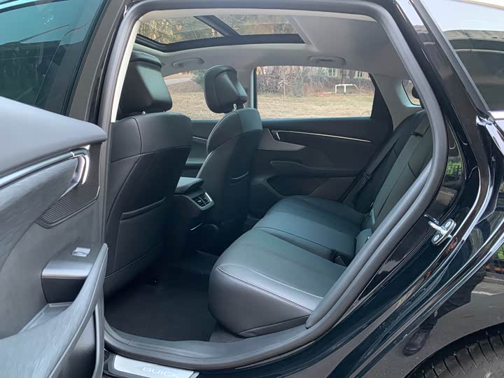 Фото 8 - Buick LaCrosse