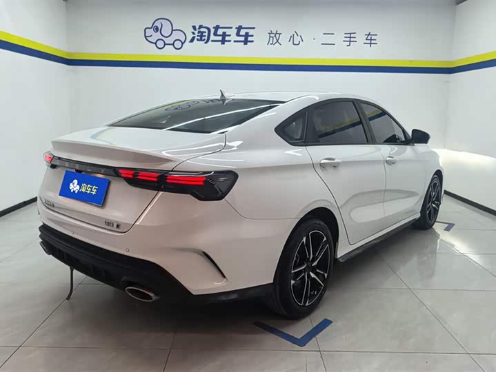 Фото 3 - Geely Binrui