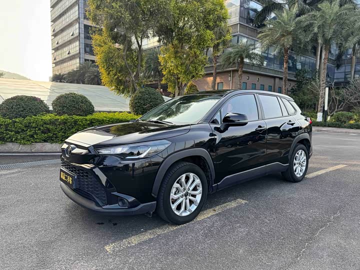 Фото 1 - Toyota Frontlander