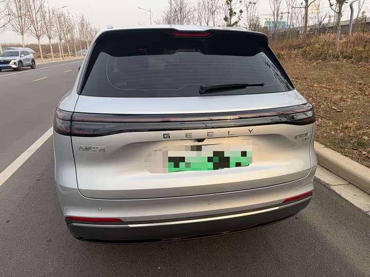 Фото 5 - Geely Galaxy Starship 7
