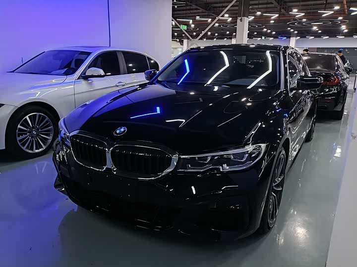 Фото 1 - BMW 3 Series