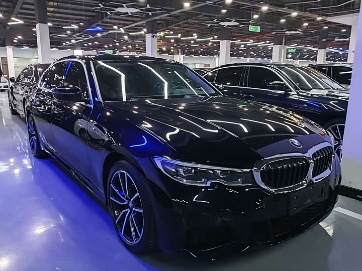 Фото 3 - BMW 3 Series