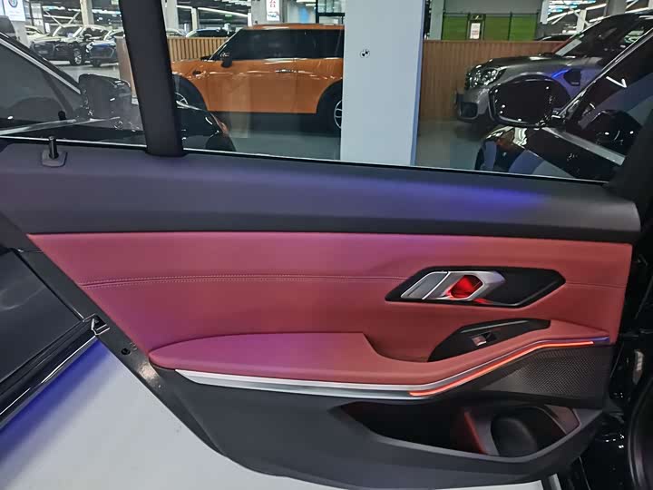 Фото 7 - BMW 3 Series