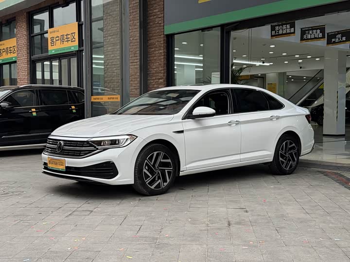 Фото 4 - Volkswagen Sagitar L