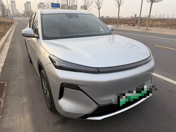 Фото 3 - Geely Galaxy Starship 7