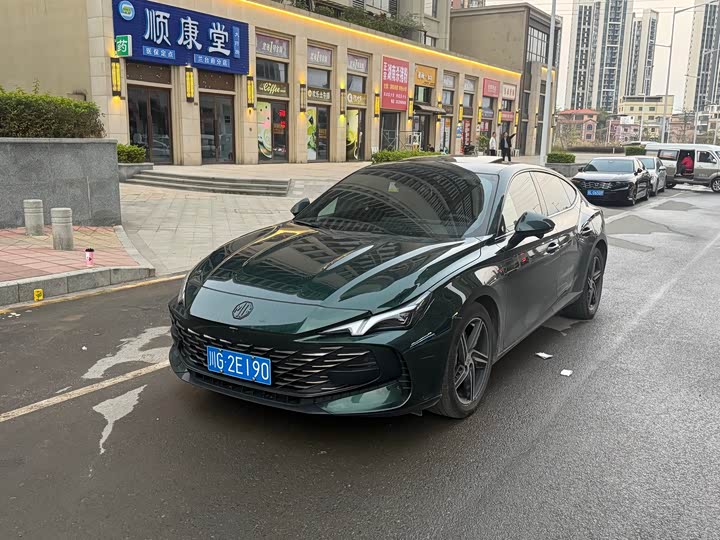 Фото 1 - MG Motor 7