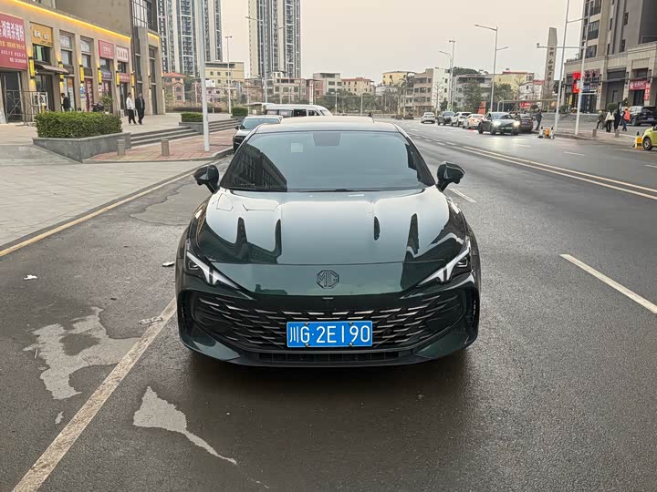 Фото 2 - MG Motor 7