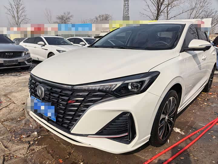 Фото 1 - Changan Eado Plus