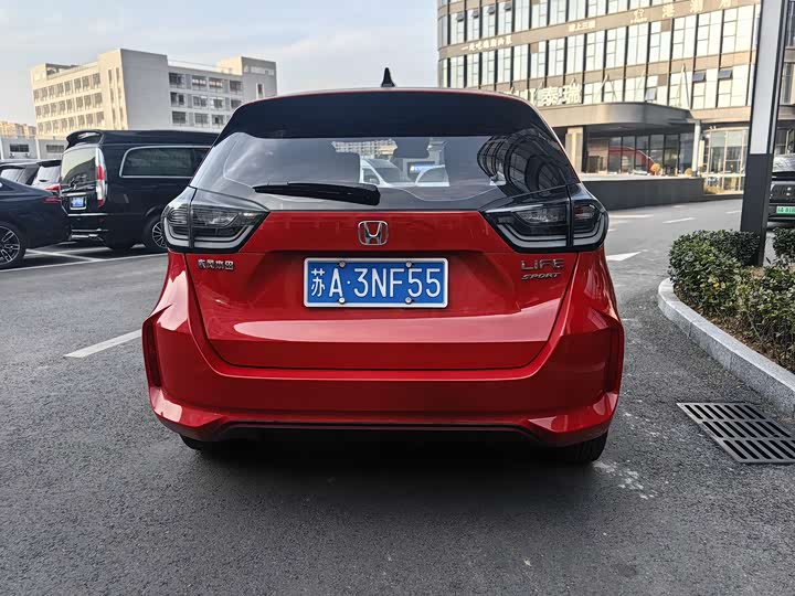 Фото 4 - Honda Life