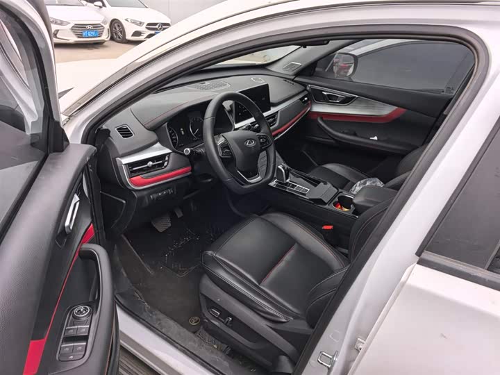 Фото 9 - Chery Tiggo 7