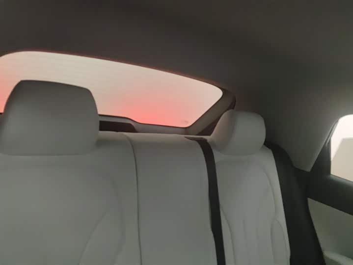 Фото 4 - Geely Galaxy Geome