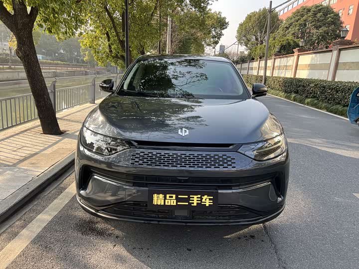 Фото 2 - Leapmotor C11