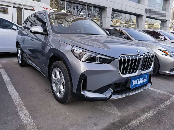 Фото 3 - BMW X1