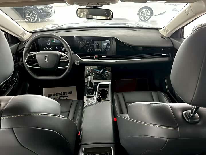 Фото 5 - Bestune B70