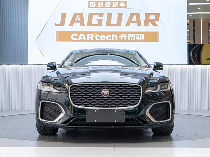 Фото 2 - Jaguar XF L