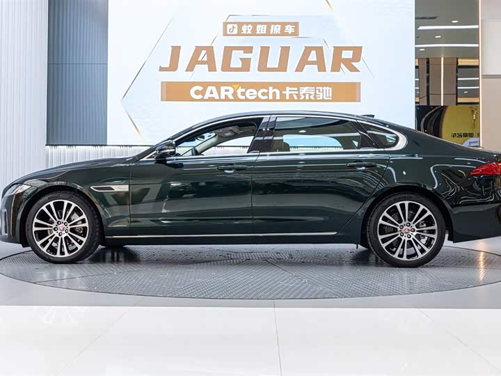 Фото 3 - Jaguar XF L