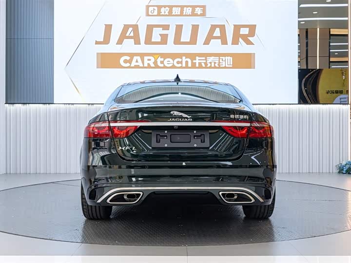 Фото 5 - Jaguar XF L