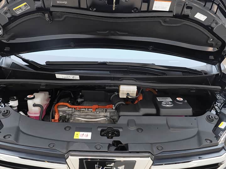 Фото 6 - Toyota Vellfire