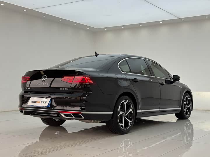 Фото 6 - Volkswagen Magotan