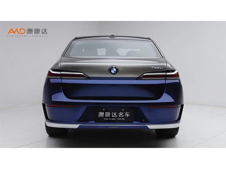 Фото 4 - BMW 7 Series