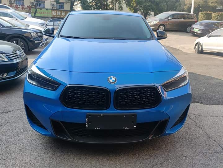 Фото 2 - BMW X2