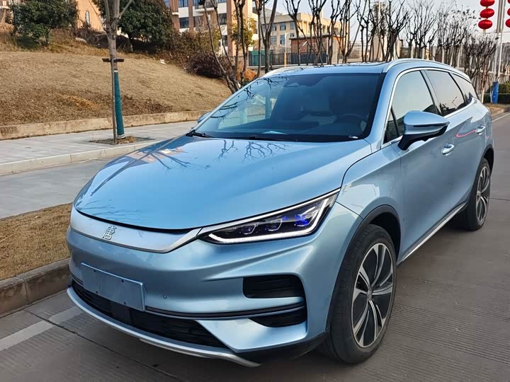 Фото 1 - BYD Tang Hybrid/EV