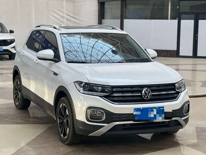 Фото 3 - Volkswagen Tacqua