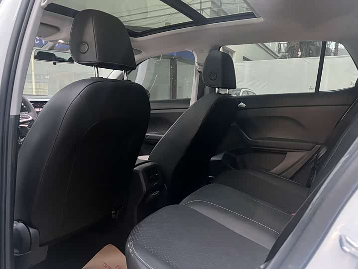 Фото 8 - Volkswagen Tacqua