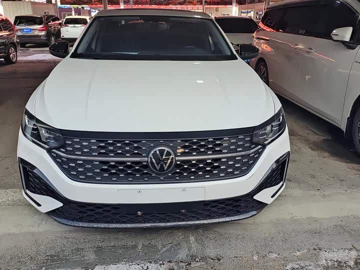 Фото 2 - Volkswagen Lavida