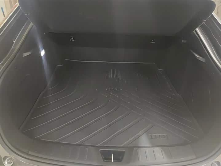 Фото 4 - Changan Deepal SL03