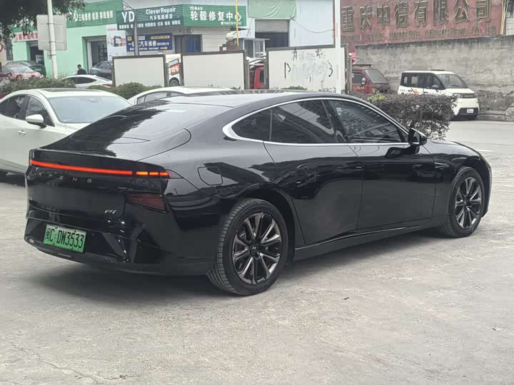 Фото 5 - XPeng P7