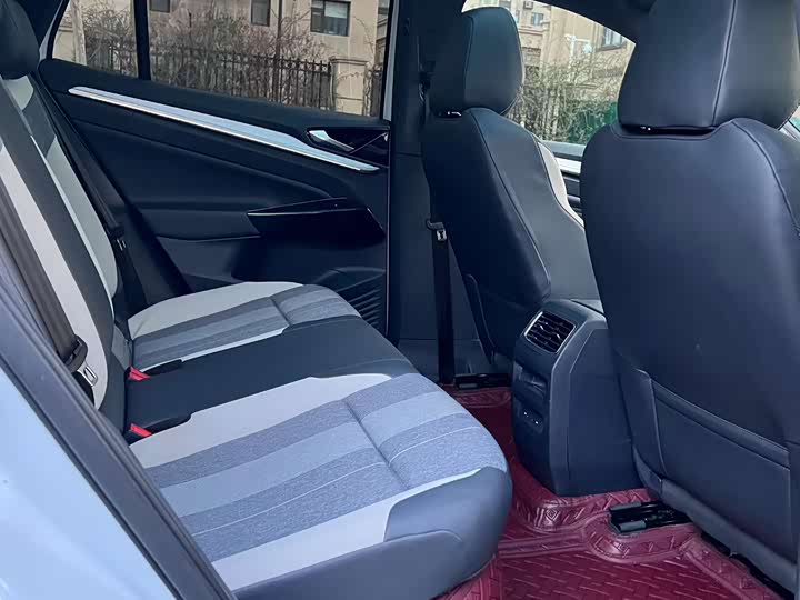 Фото 5 - Volkswagen ID.4 Crozz