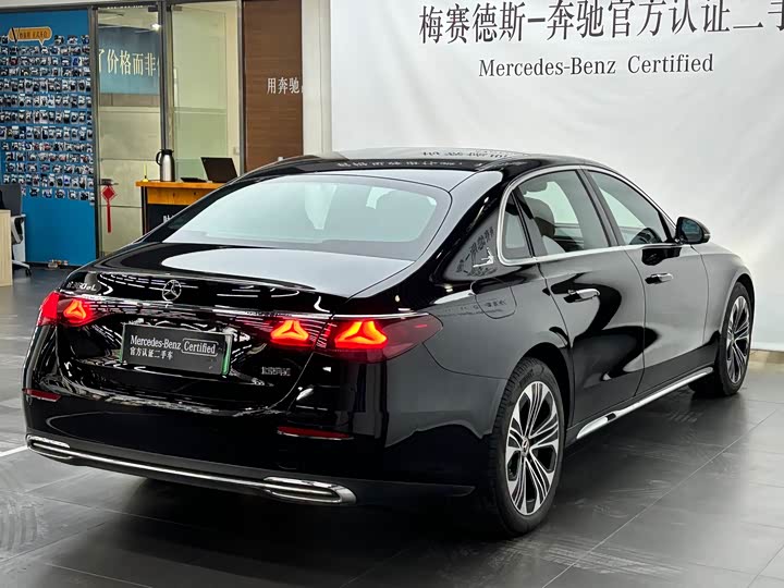 Фото 6 - Mercedes-Benz E-Class Hybrid