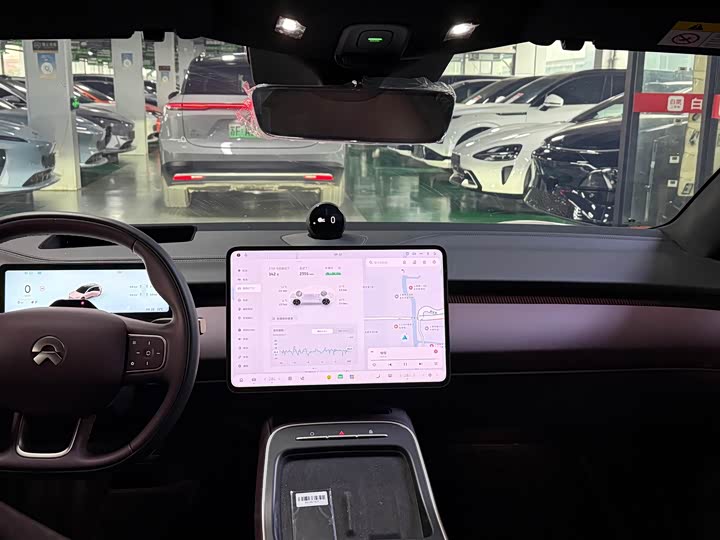 Фото 6 - Nio ET5T