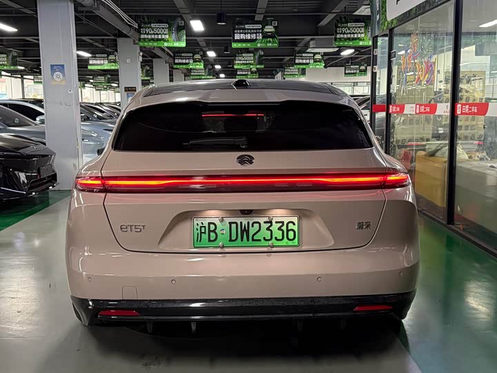 Фото 9 - Nio ET5T