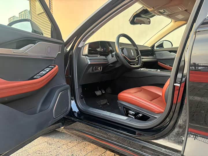 Фото 7 - Lincoln Z (Zephyr)